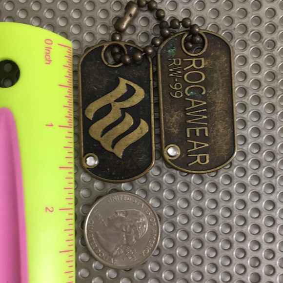 🖤ROCAWEAR dog tag charms - Picture 3 of 3